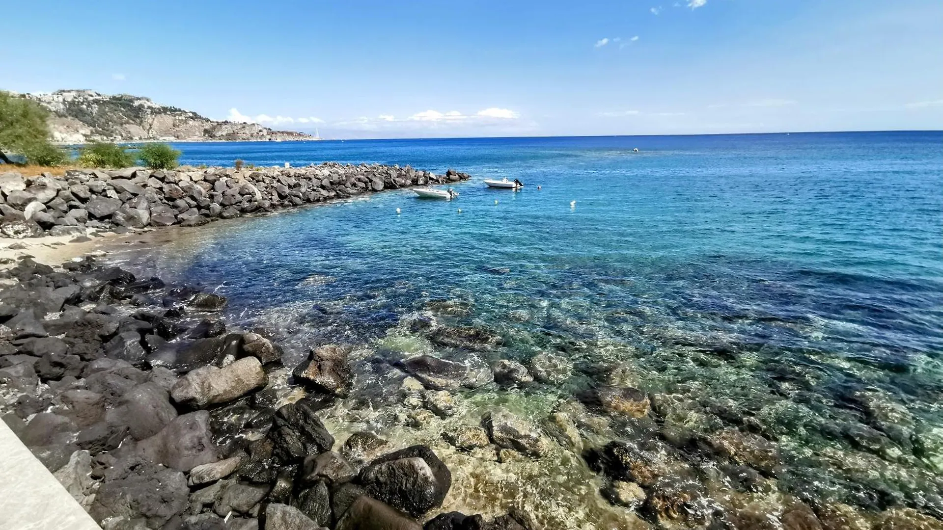Super Panorama & Astonishing Apartment Seaview Giardini Naxos